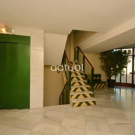 Apartment Super 10h